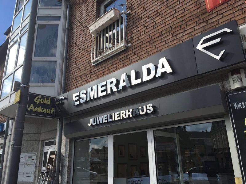 Esmeralda Juwelierhaus - Almanya